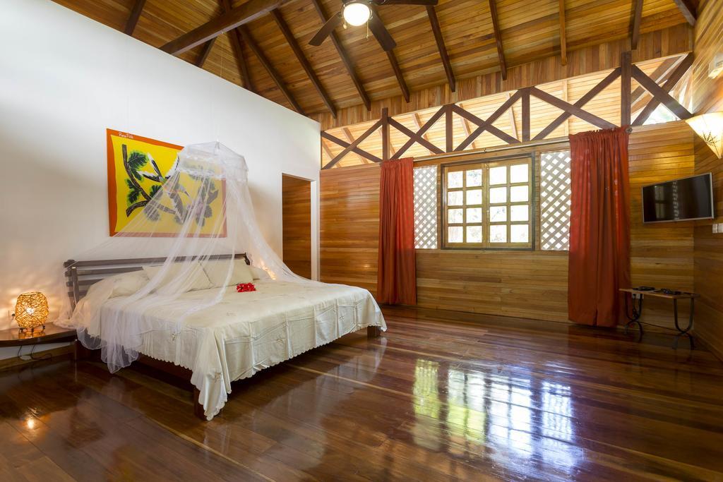 La Magia Bungalows Puerto Viejo de Talamanca Ngoại thất bức ảnh